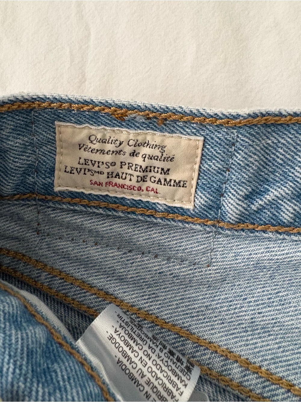 NWOT Levi’s 501 90’s Light Wash Jeans - Picture 10 of 11